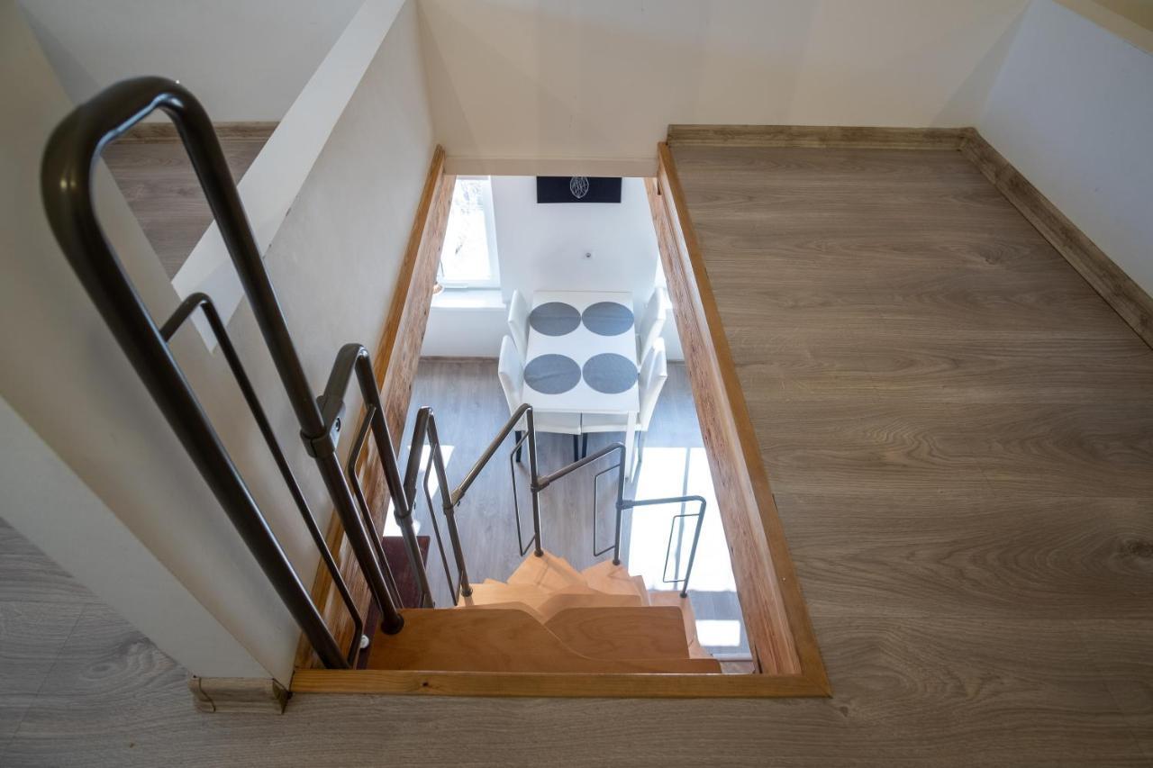 Contact Free Apartments With Free Parking Tallinn Exterior photo