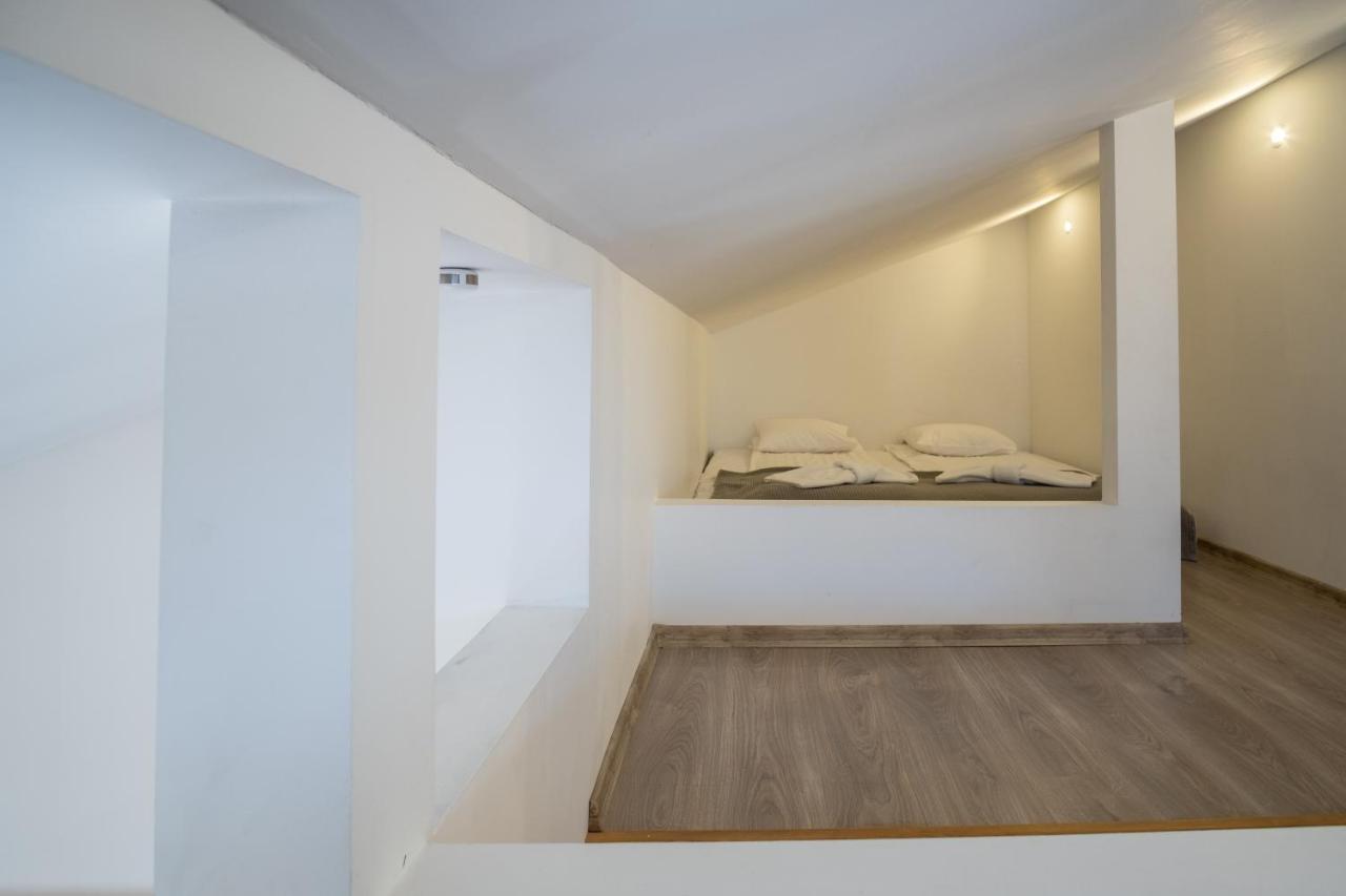 Contact Free Apartments With Free Parking Tallinn Exterior photo